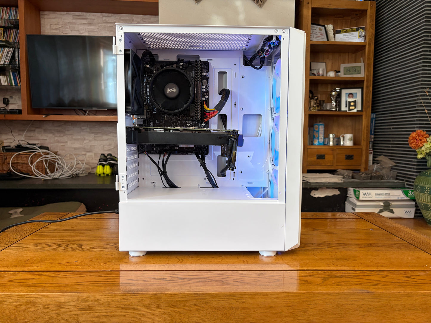 Gaming Pc- Gtx 1660 Super 6GB, Ryzen 5 3600, 16GB DDR4, SSD and HDD